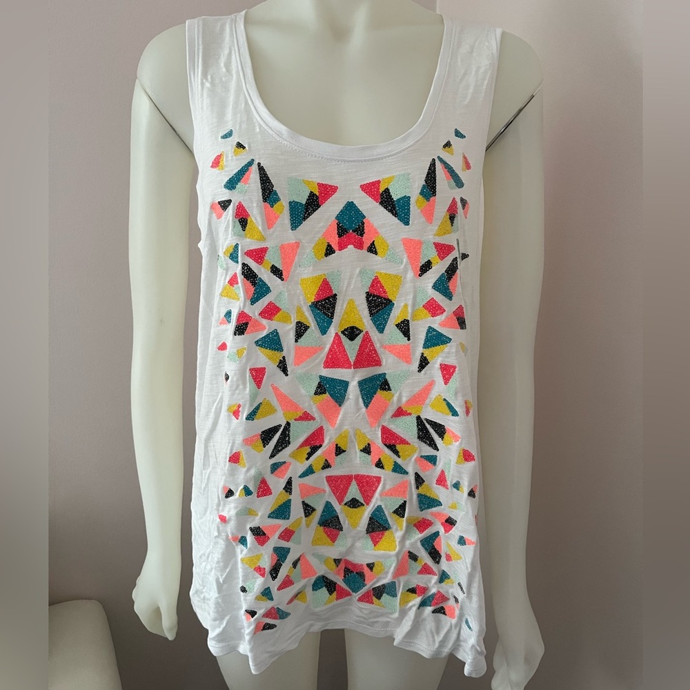 New Apt 9 embellished tank, large
